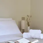 Luina فندق